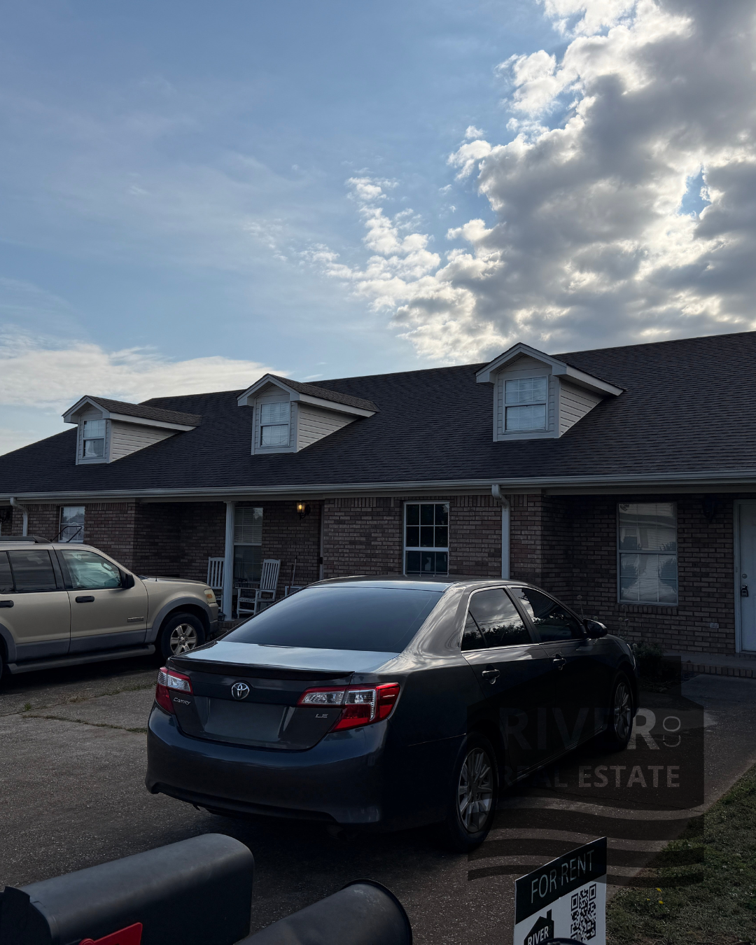 3001 Hamilton Avenue - C